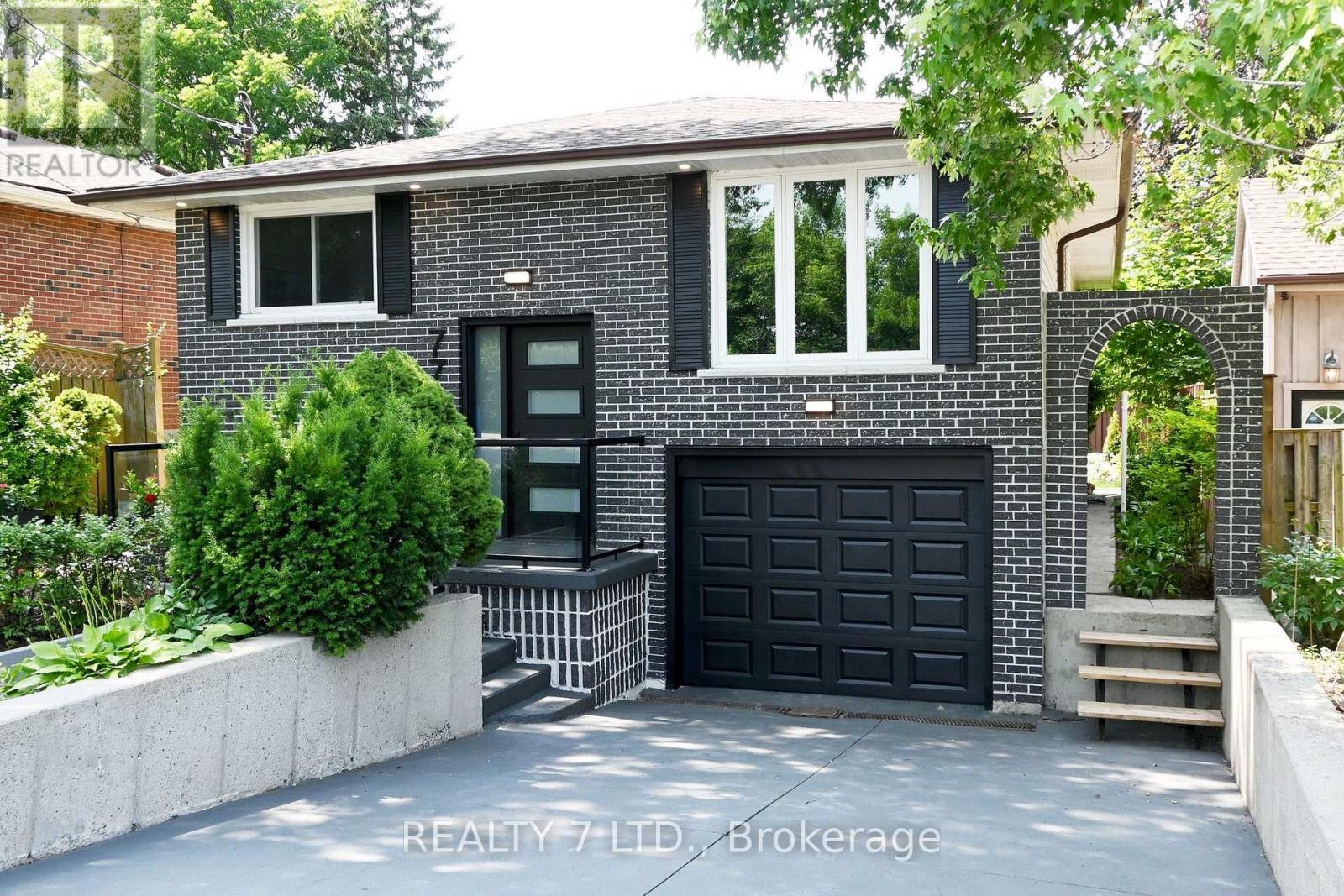 776 Garth Street, Hamilton, ON - Outdoor