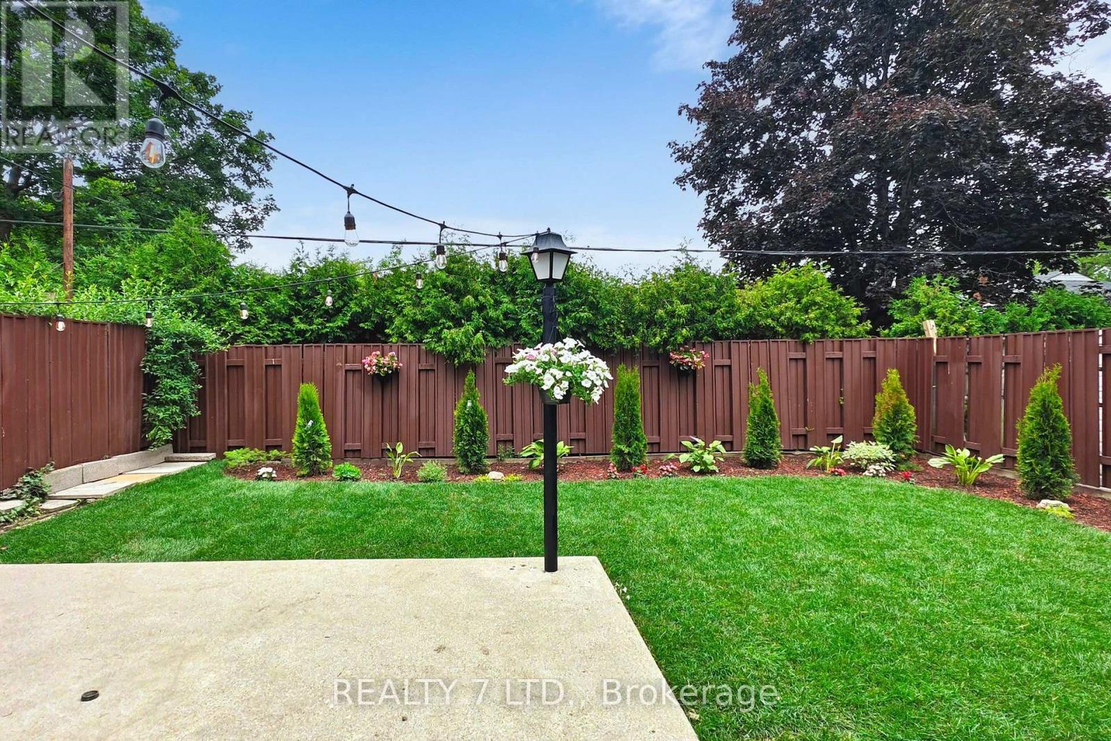 776 Garth Street, Hamilton, ON - Outdoor