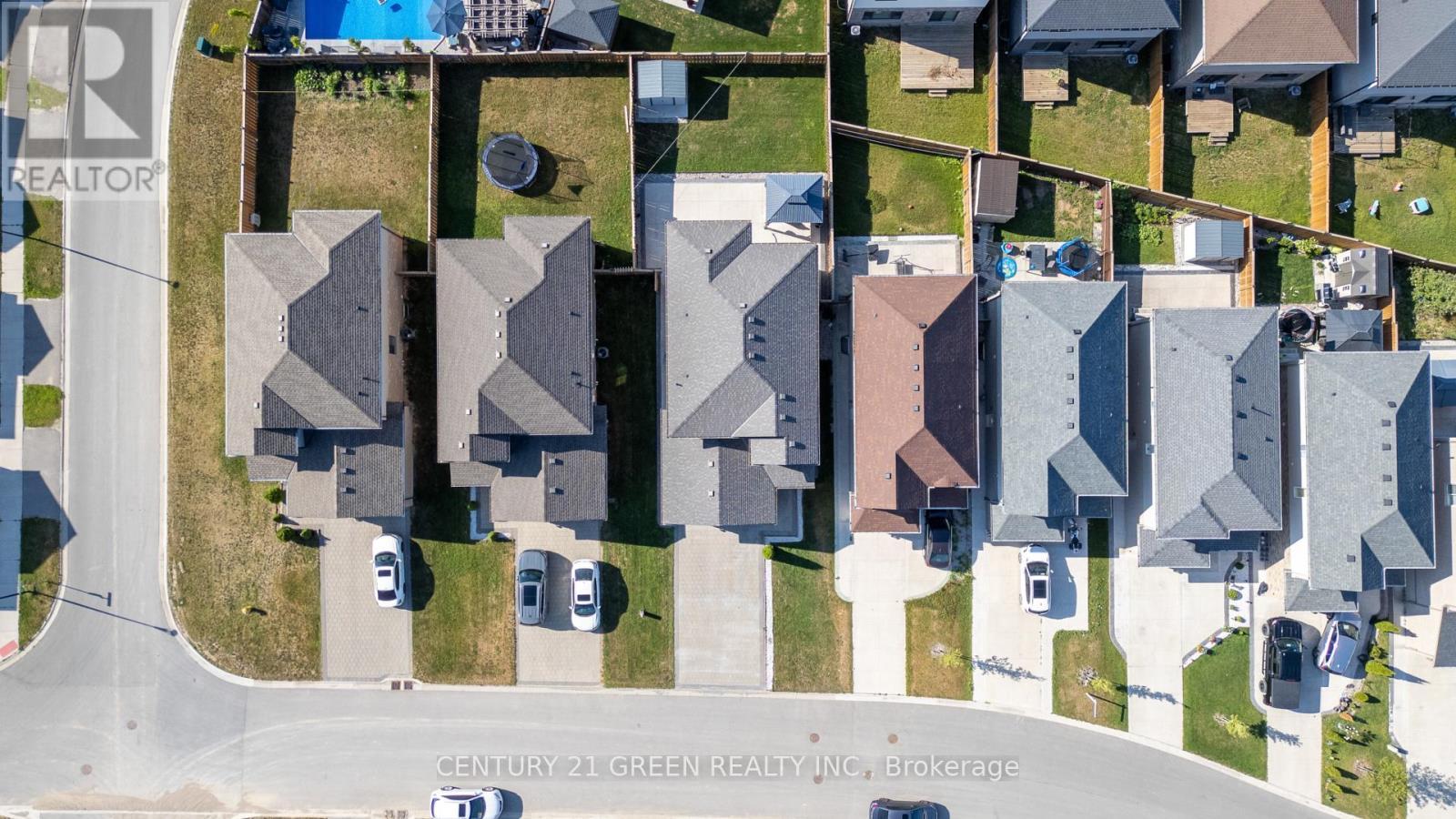 2824 Doyle Drive, London South, ON -