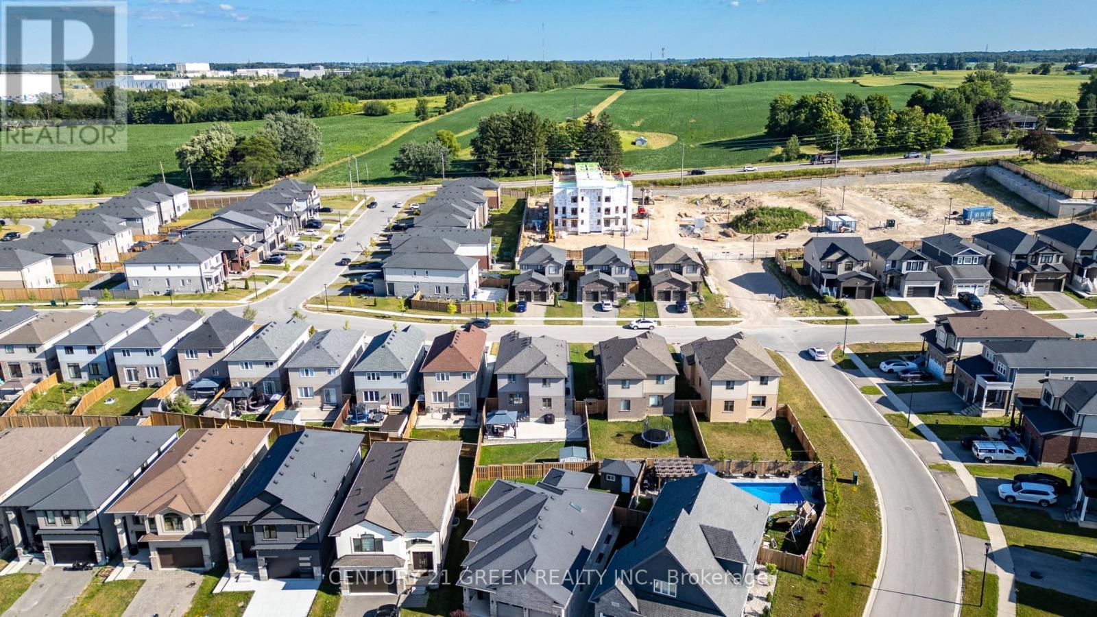 2824 Doyle Drive, London South, ON - Outdoor With View