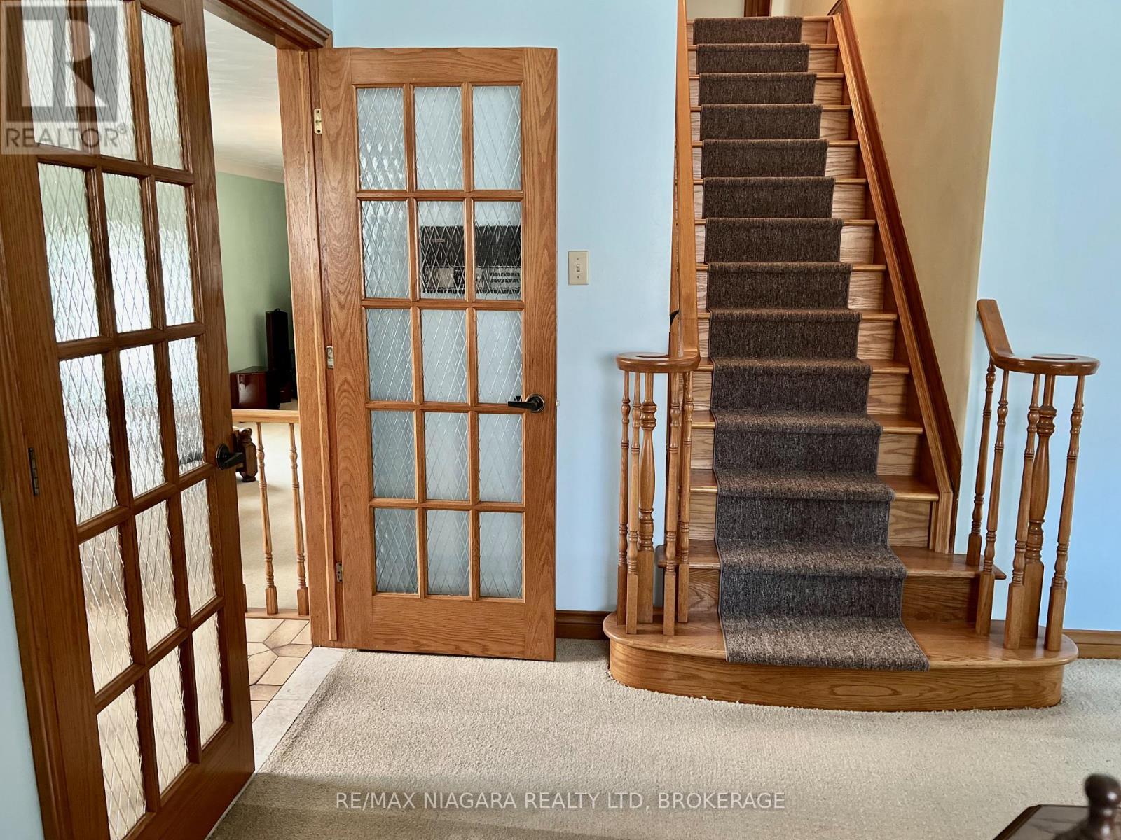 Plaster and Brick make a quiet home - 4628 Baldwin Avenue, Niagara Falls (Ascot), ON - Indoor Photo Showing Other Room