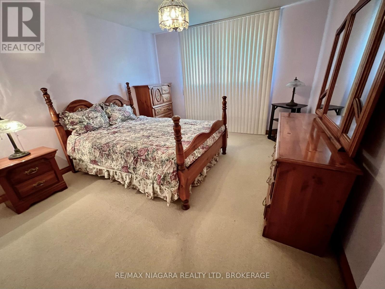 4628 Baldwin Avenue, Niagara Falls (Ascot), ON - Indoor Photo Showing Bedroom