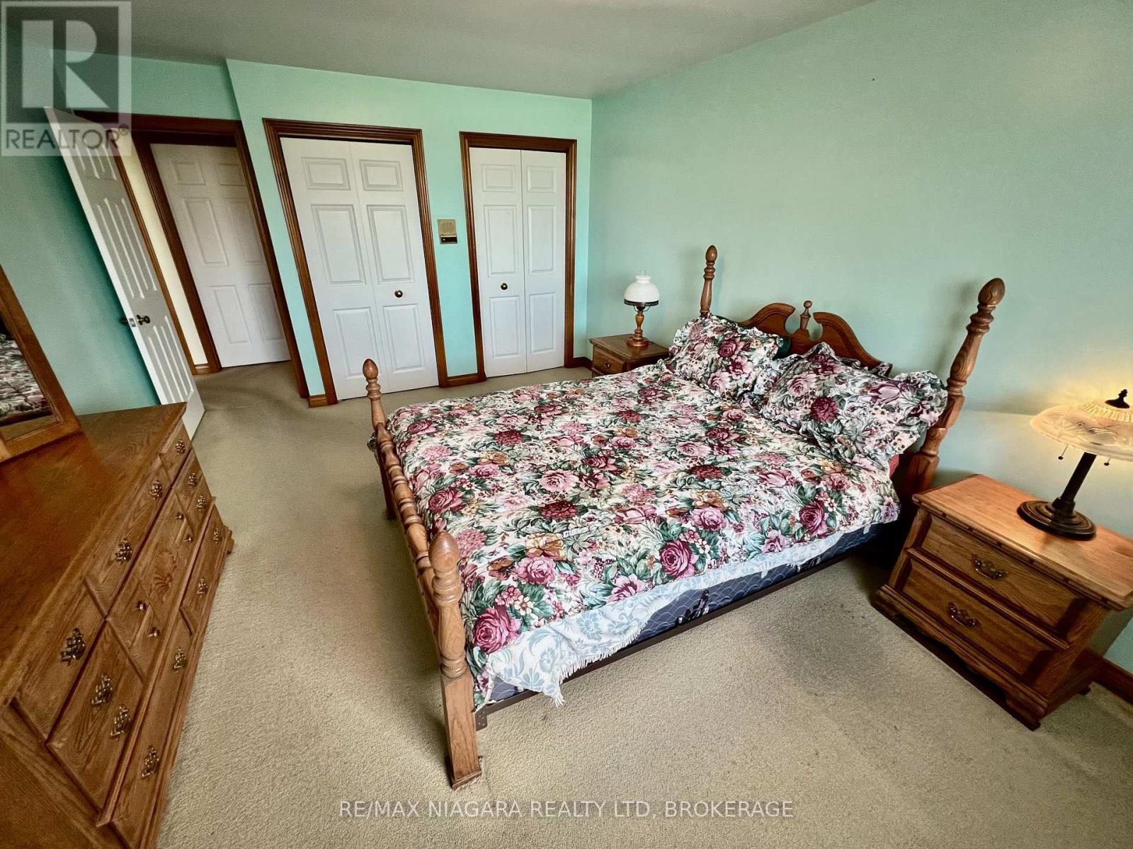 4628 Baldwin Avenue, Niagara Falls (Ascot), ON - Indoor Photo Showing Bedroom