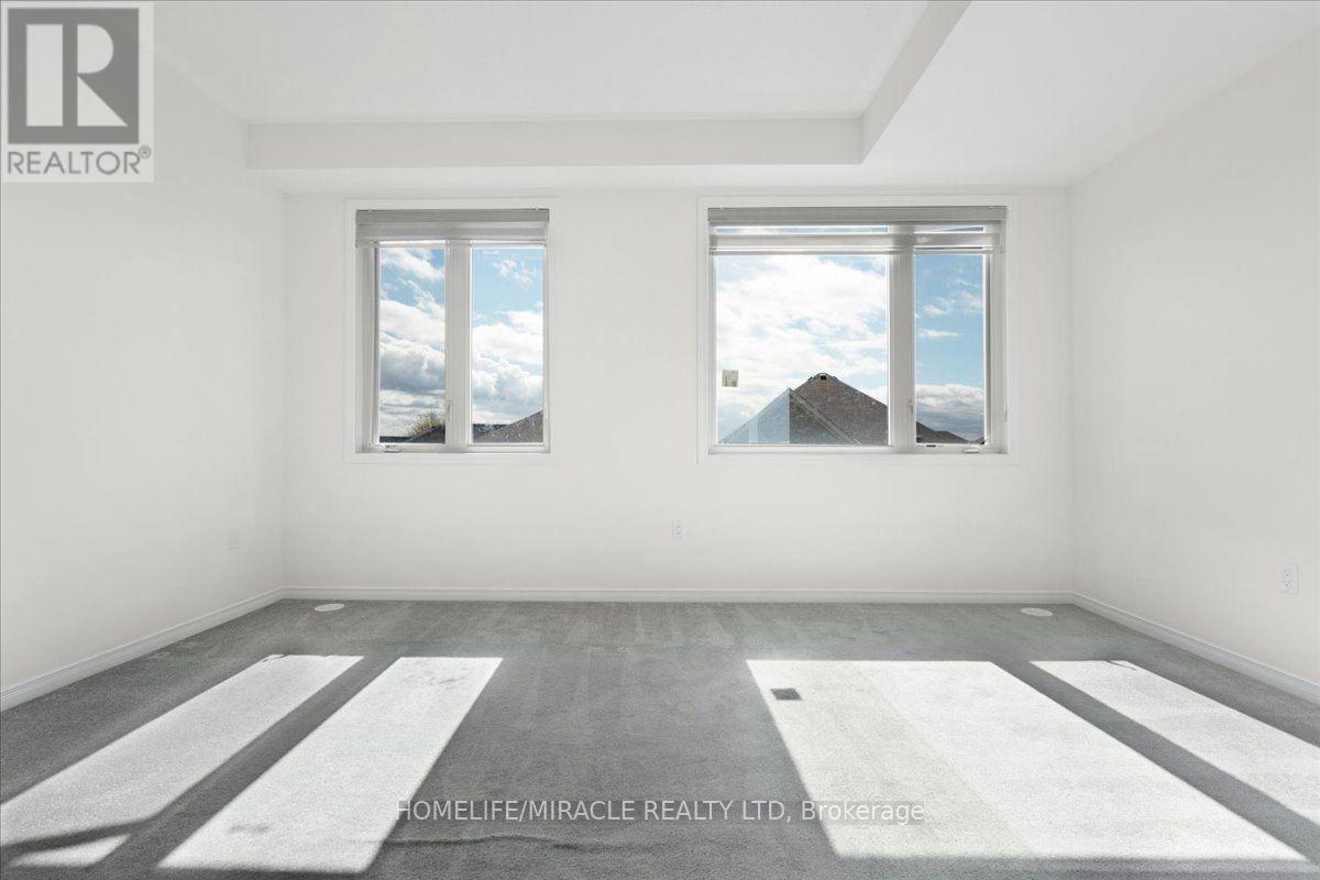 1392 Coral Springs Path, Oshawa, ON - Indoor Photo Showing Other Room