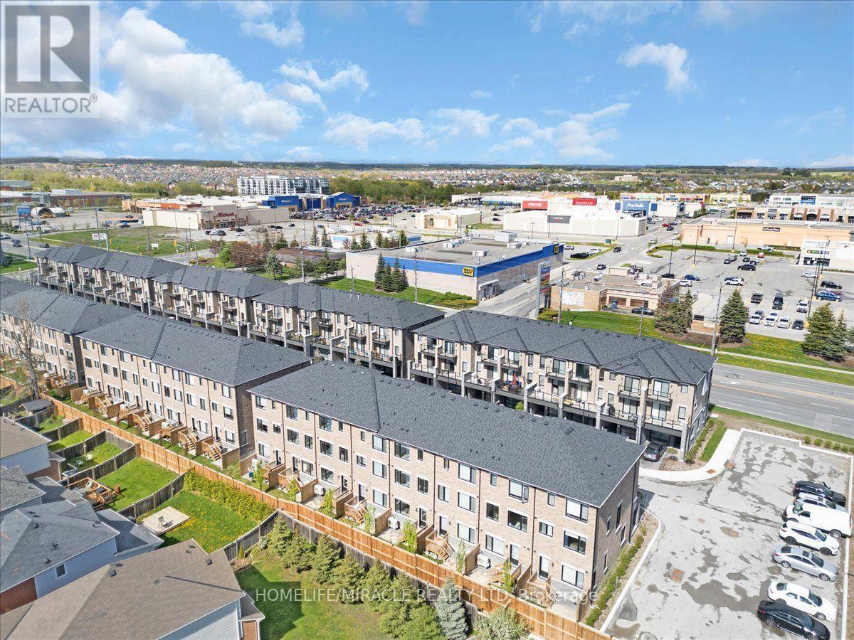 1392 Coral Springs Path, Oshawa, ON - Outdoor With View