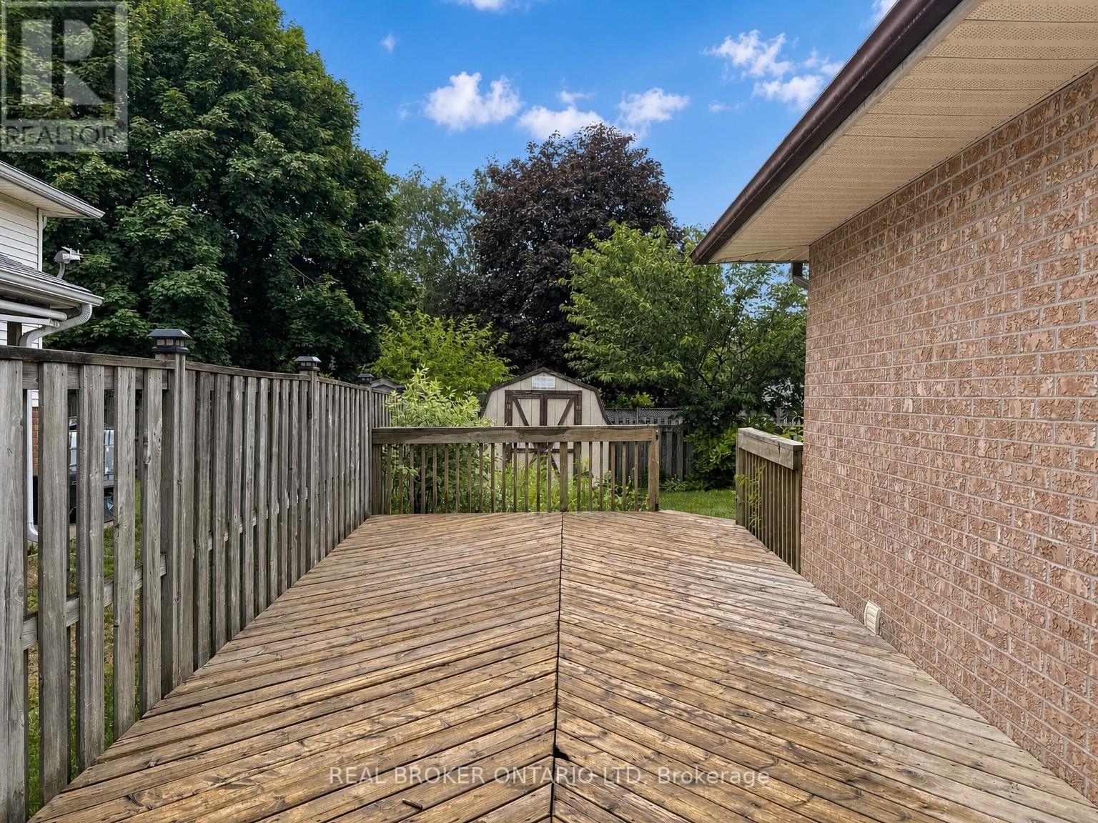 713 Railton Avenue, London East (East I), ON - Outdoor