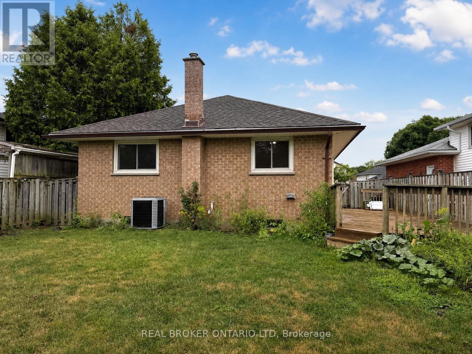 713 Railton Avenue, London East (East I), ON - Outdoor With Exterior