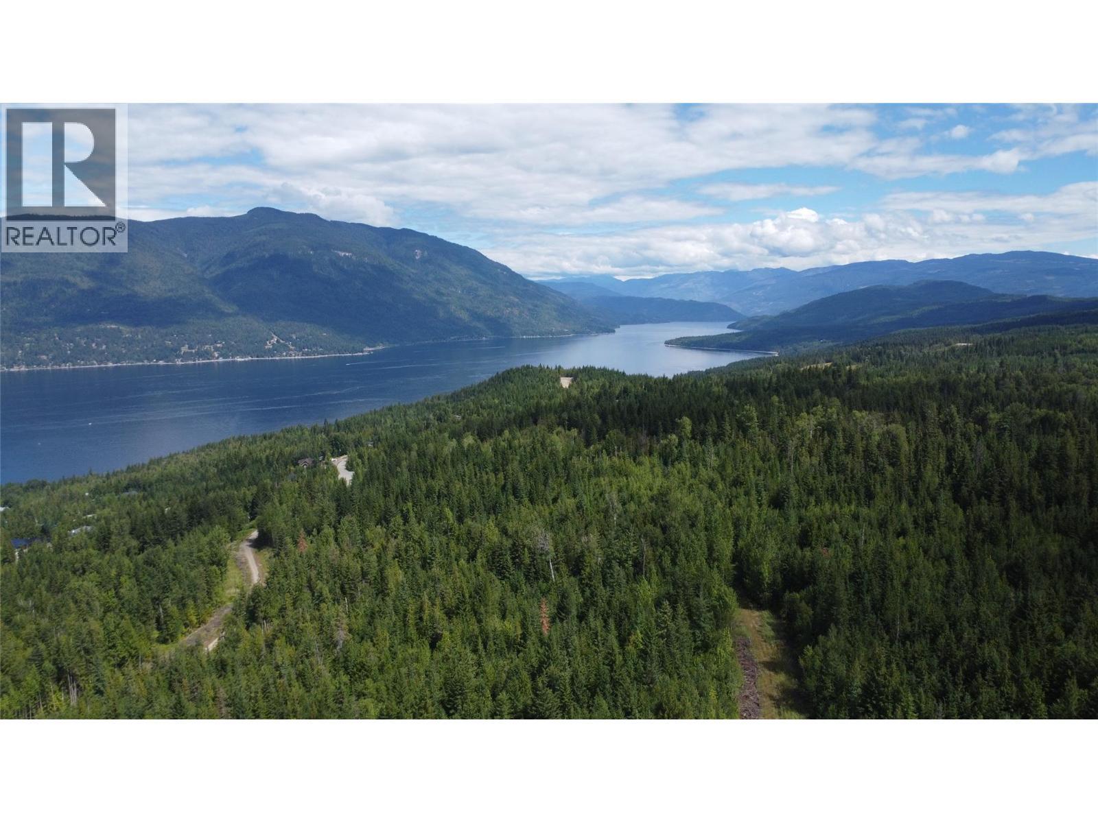 5055 Ridge Road, Eagle Bay, BC