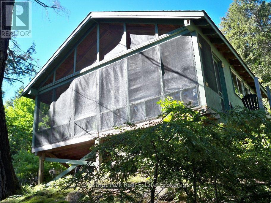 Lake side of main cottage with huge screened porch - 50 Cache Lake Apl1322, South Algonquin, ON - Outdoor