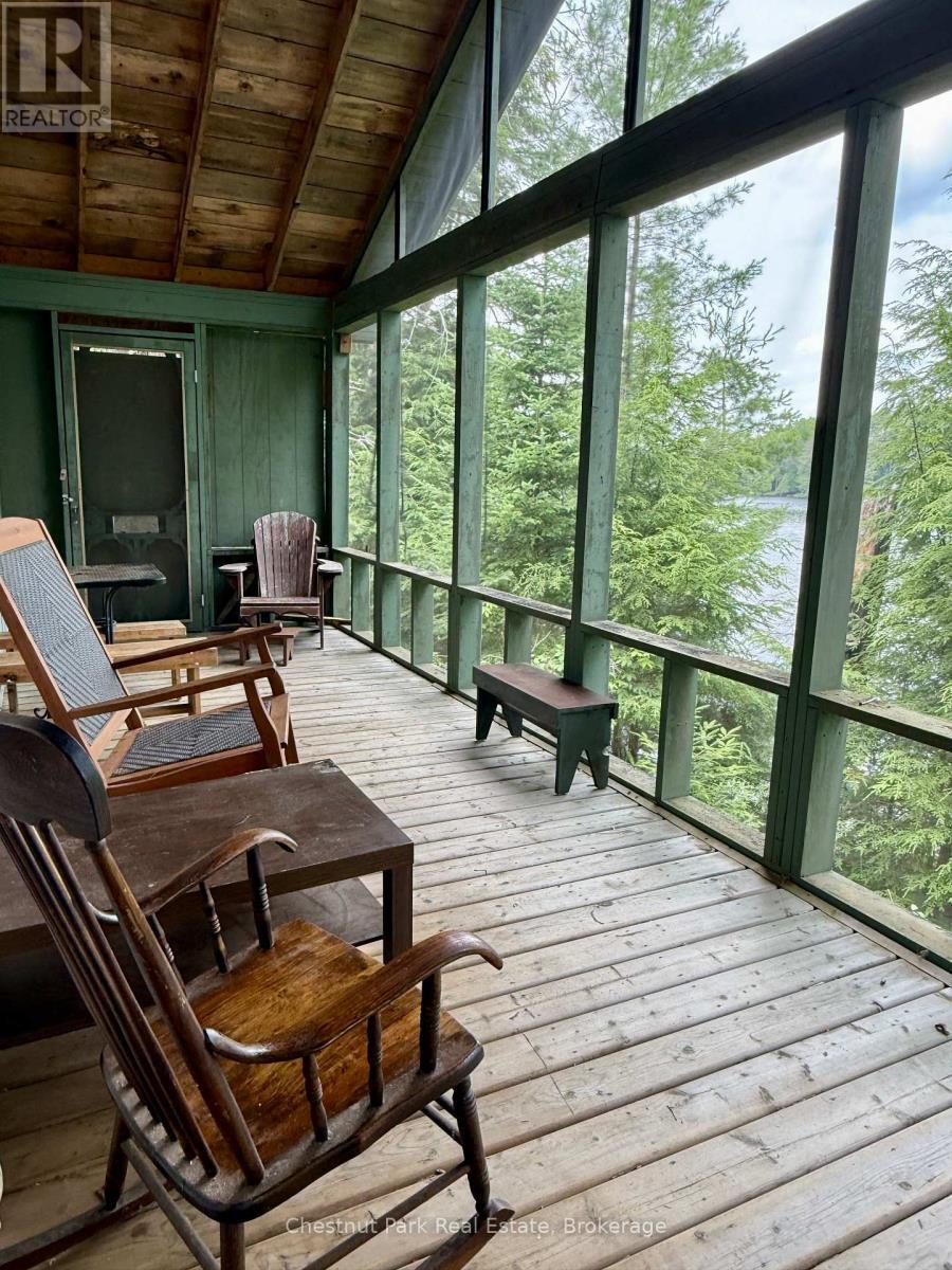 Fabulous porch - 50 Cache Lake Apl1322, South Algonquin, ON - With Deck Patio Veranda With Exterior