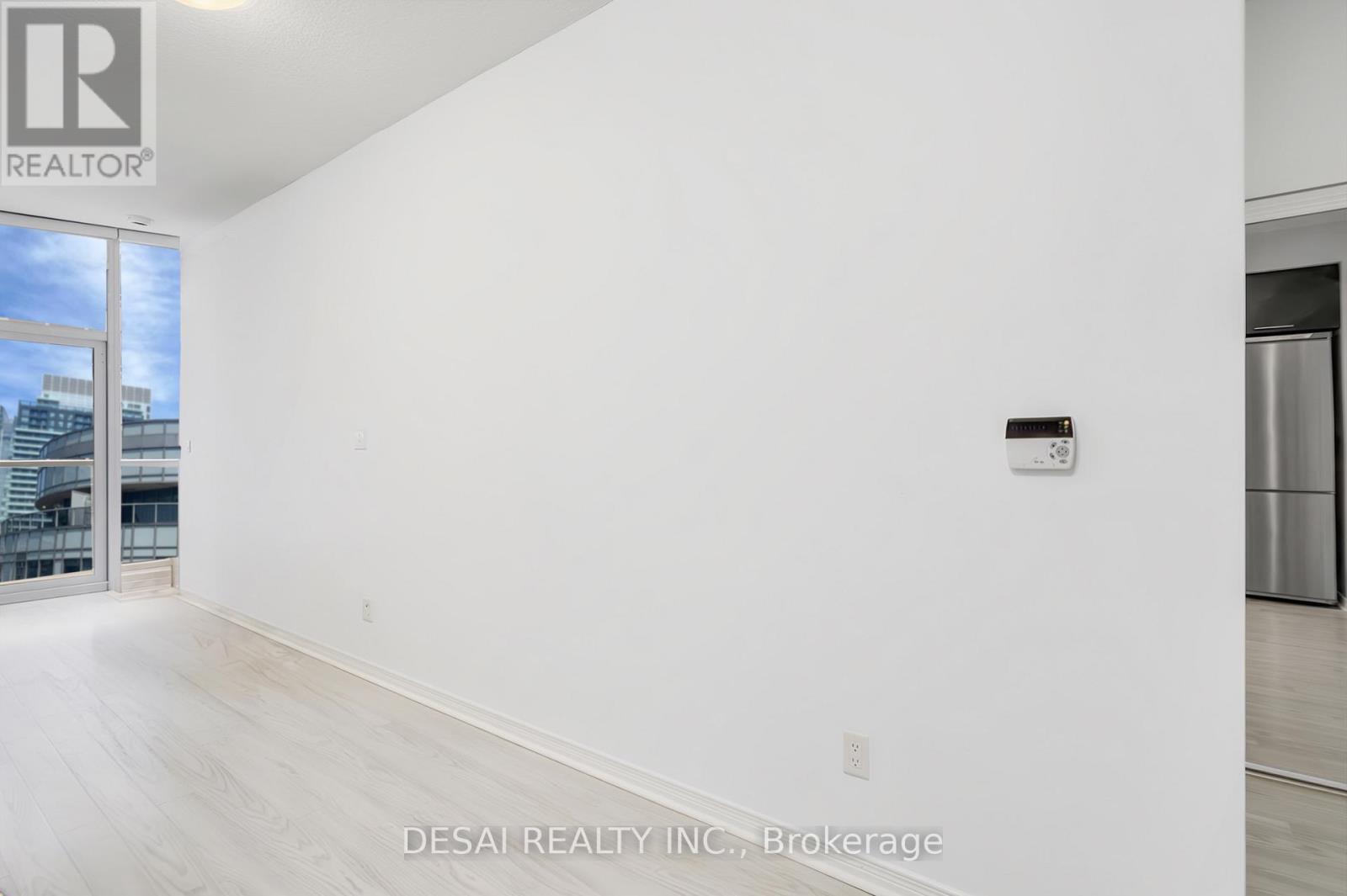 2321 - 352 Front Street W, Toronto, ON -