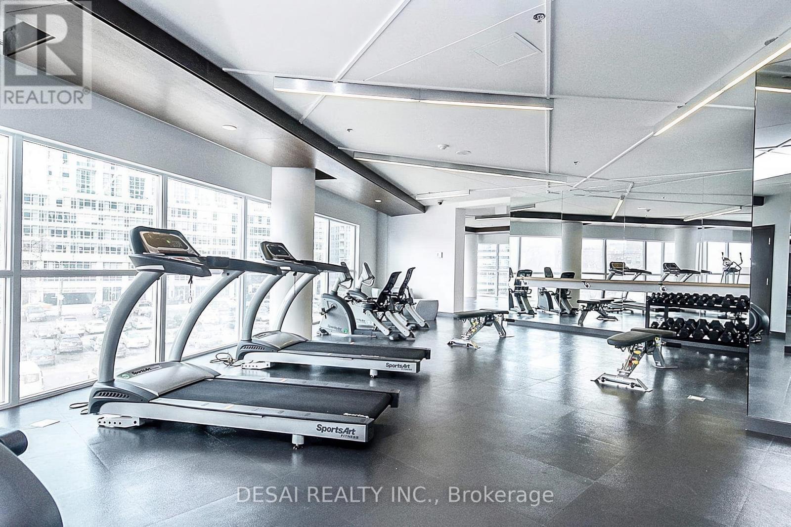 2321 - 352 Front Street W, Toronto, ON - Indoor Photo Showing Gym Room