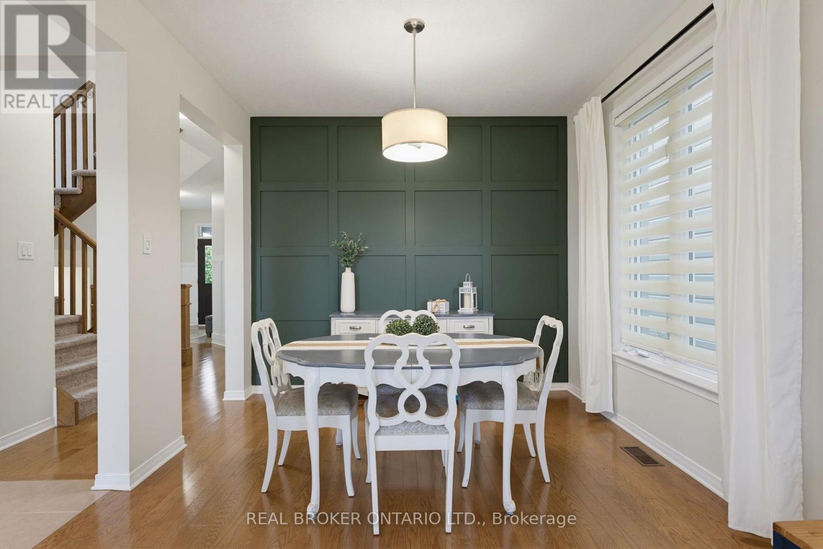 76 Tapadero Avenue, Ottawa, ON - Indoor Photo Showing Dining Room