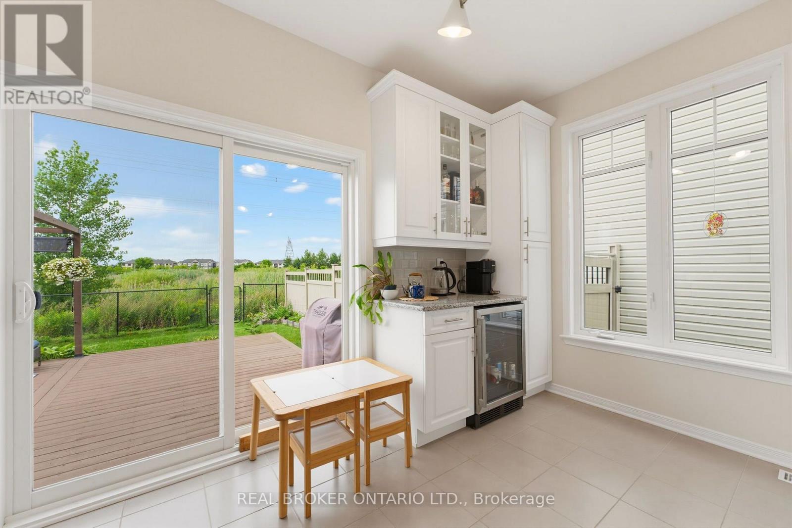 76 Tapadero Avenue, Ottawa, ON - Indoor