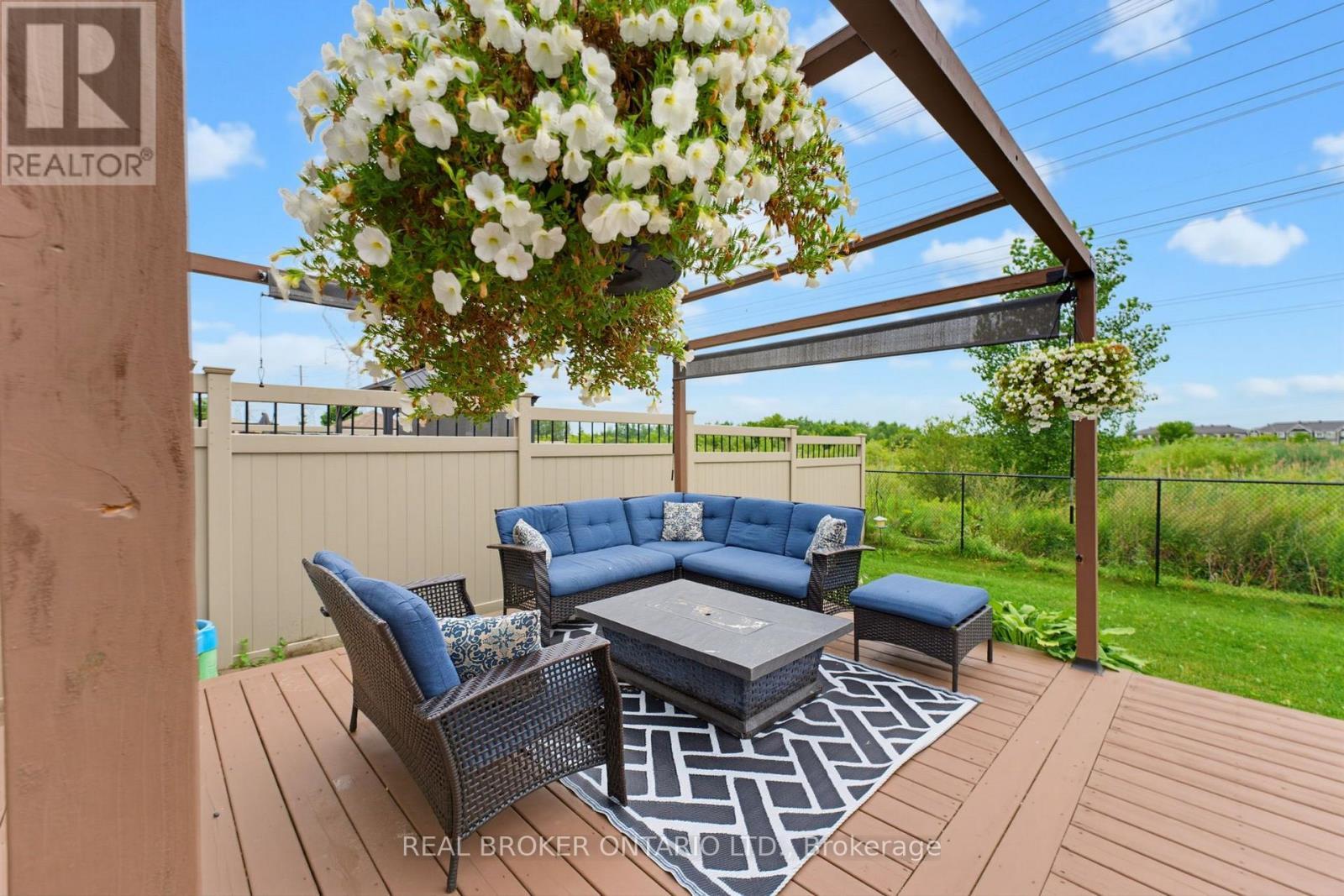 76 Tapadero Avenue, Ottawa, ON - Outdoor With Deck Patio Veranda