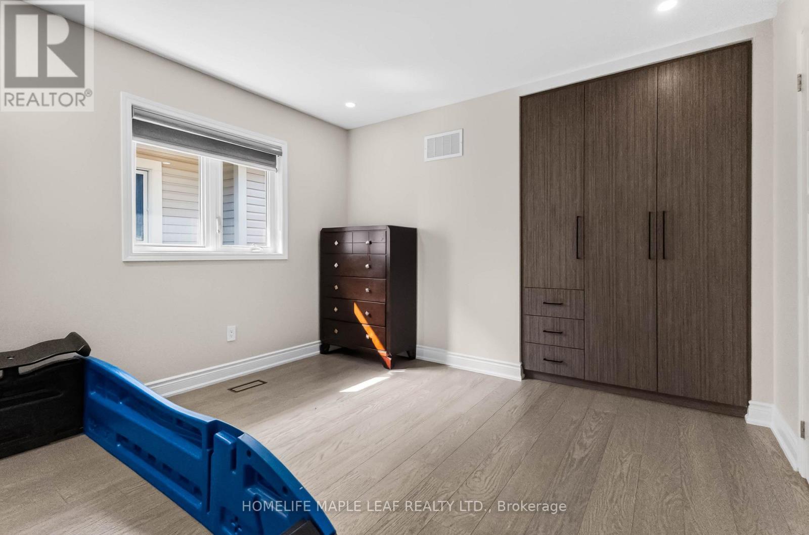 20 Wannamaker Crescent, Cambridge, ON - Indoor