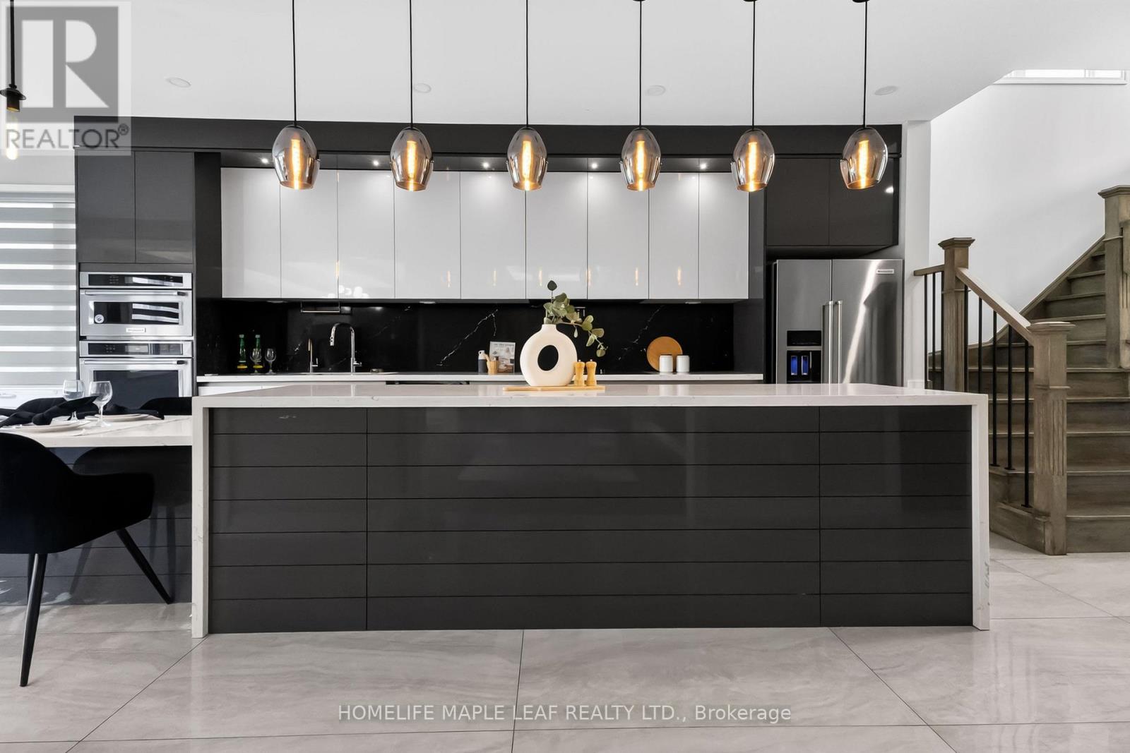 20 Wannamaker Crescent, Cambridge, ON - Indoor Photo Showing Kitchen