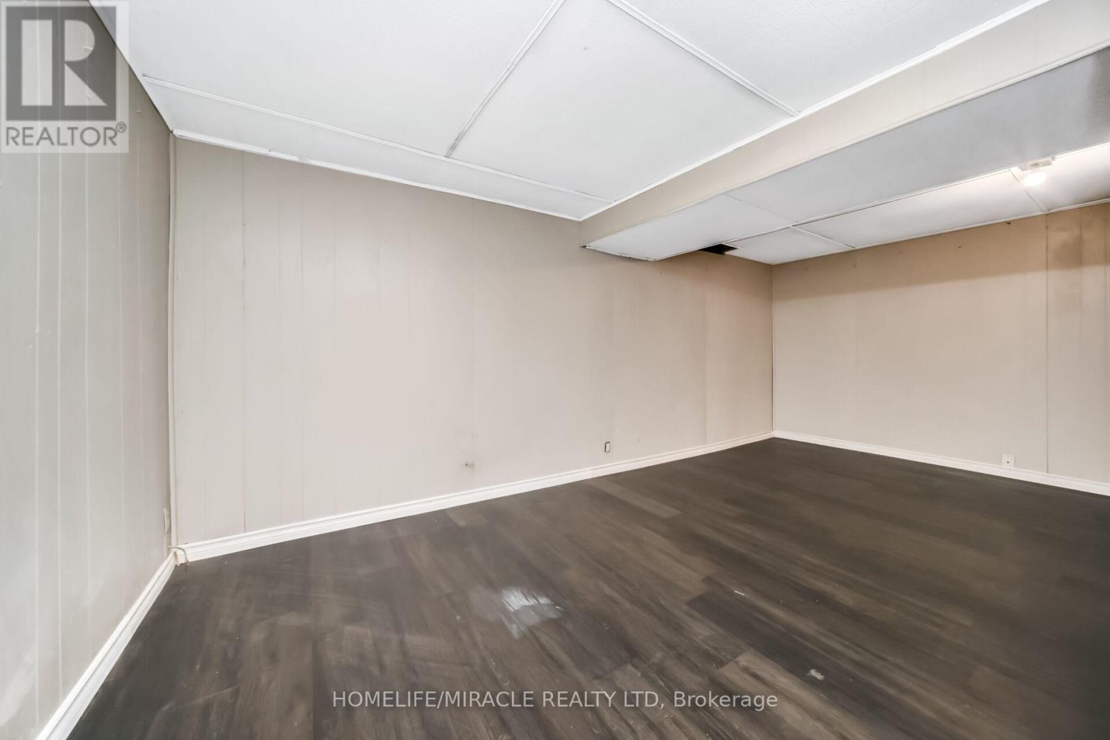 53 Burns Drive, Guelph, ON - Indoor