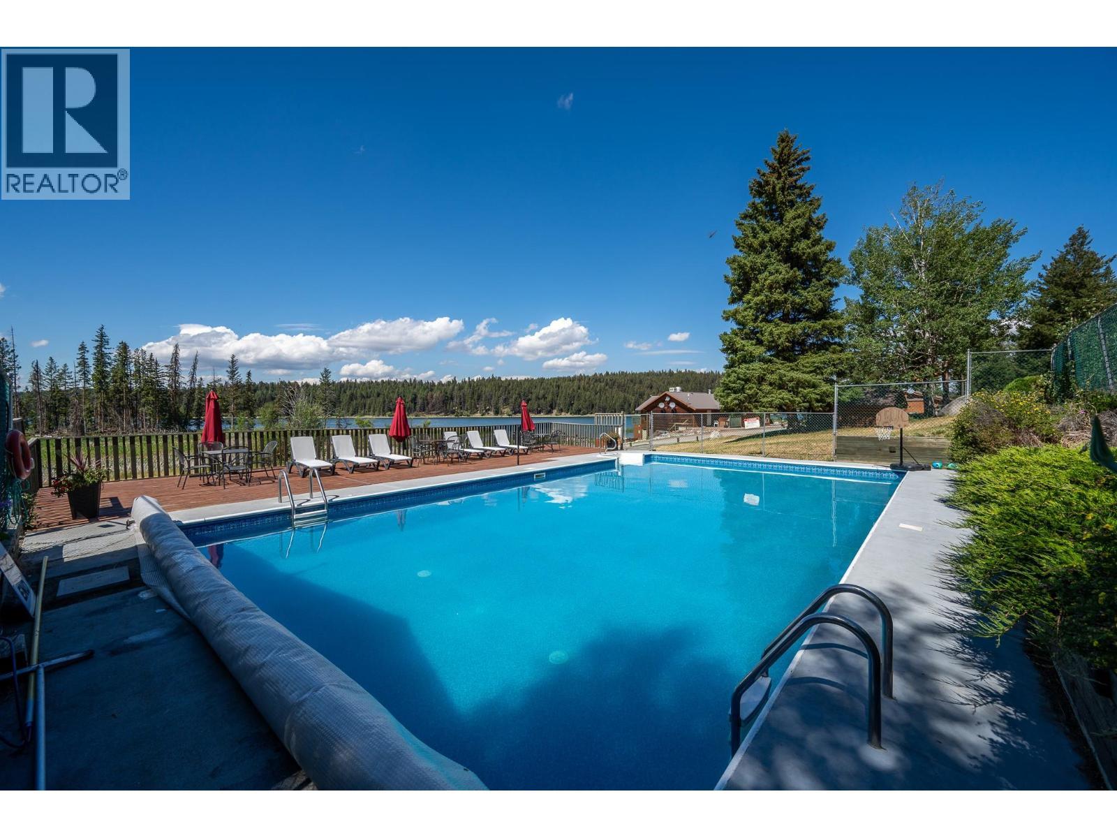 7200 Roche Lake Road Unit# 5A, Kamloops, BC - Outdoor With In Ground Pool With Backyard