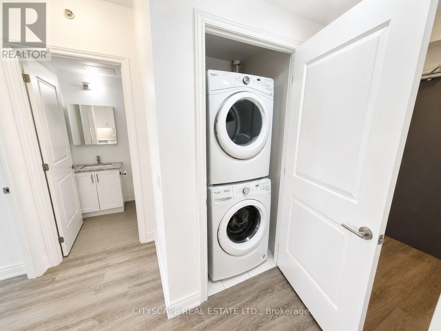Laundry - 1003 - 9618 Yonge Street, Richmond Hill, ON - Indoor Photo Showing Laundry Room