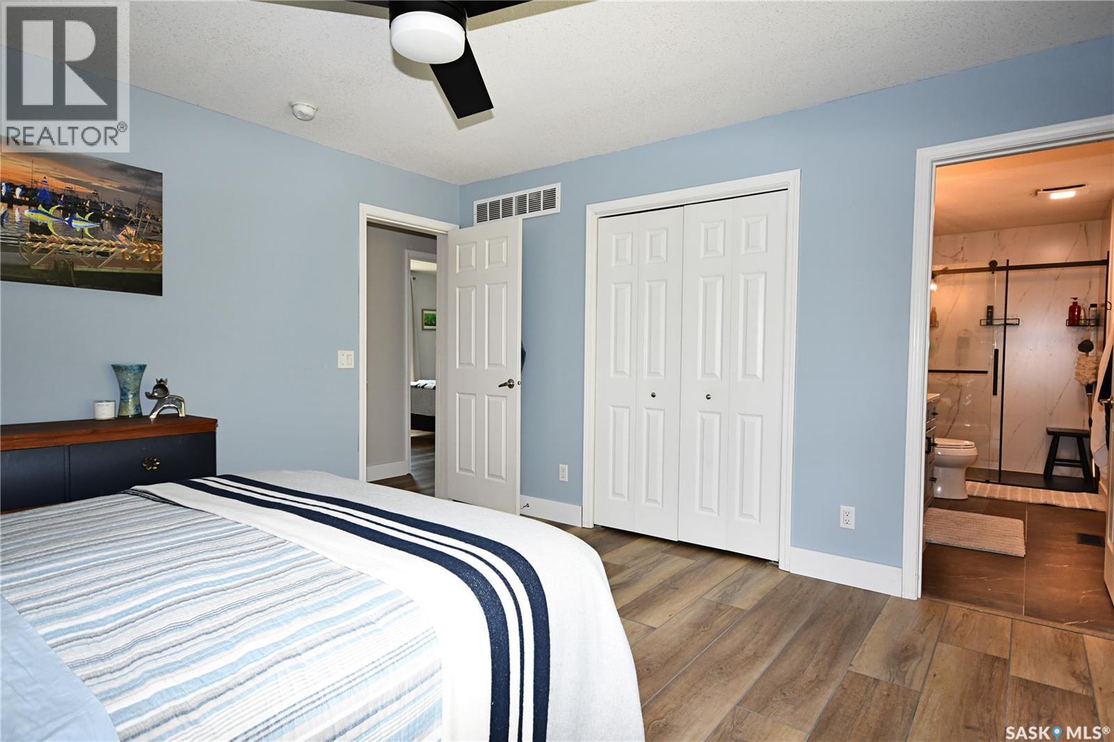 17 Tranquility Drive, Cowan Lake, SK - Indoor Photo Showing Bedroom