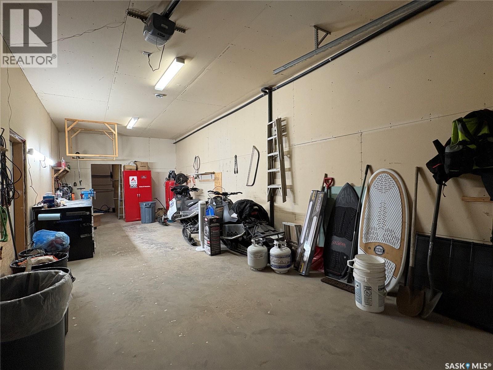 17 Tranquility Drive, Cowan Lake, SK - Indoor Photo Showing Garage