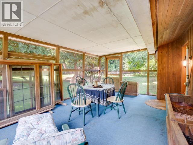 10440 Kelly Creek Road, Powell River, BC - With Deck Patio Veranda With Exterior