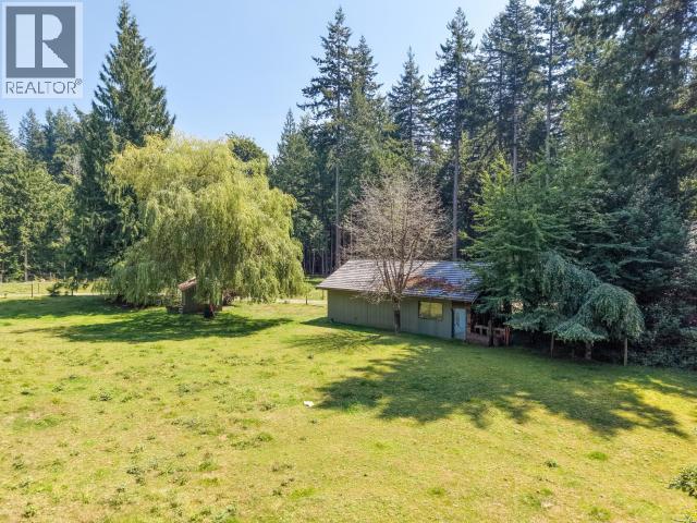 10440 Kelly Creek Road, Powell River, BC - Outdoor