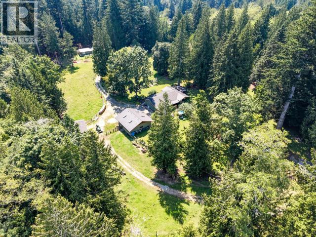 10440 Kelly Creek Road, Powell River, BC - Outdoor With View