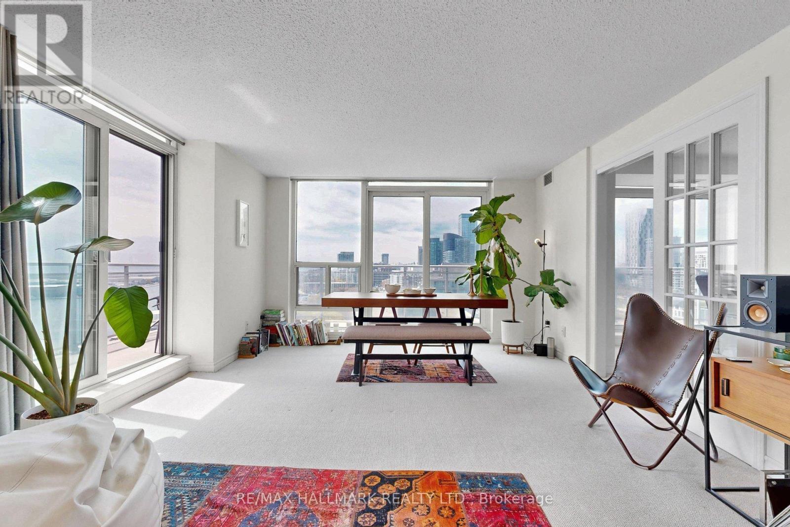 1516 - 410 Queens Quay W, Toronto, ON - Indoor