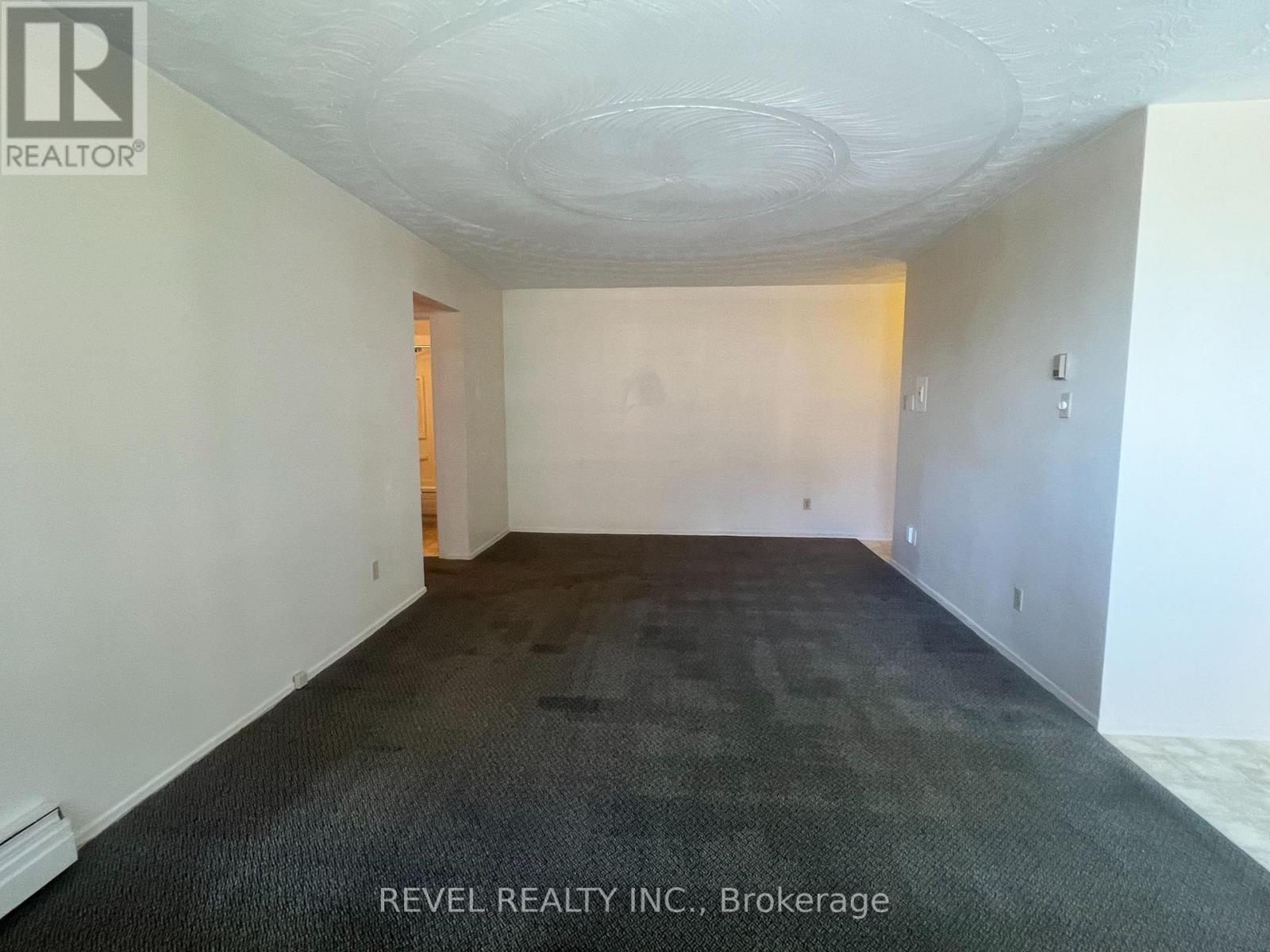 407 - 359 Geneva Street S, St. Catharines, ON - Indoor Photo Showing Other Room