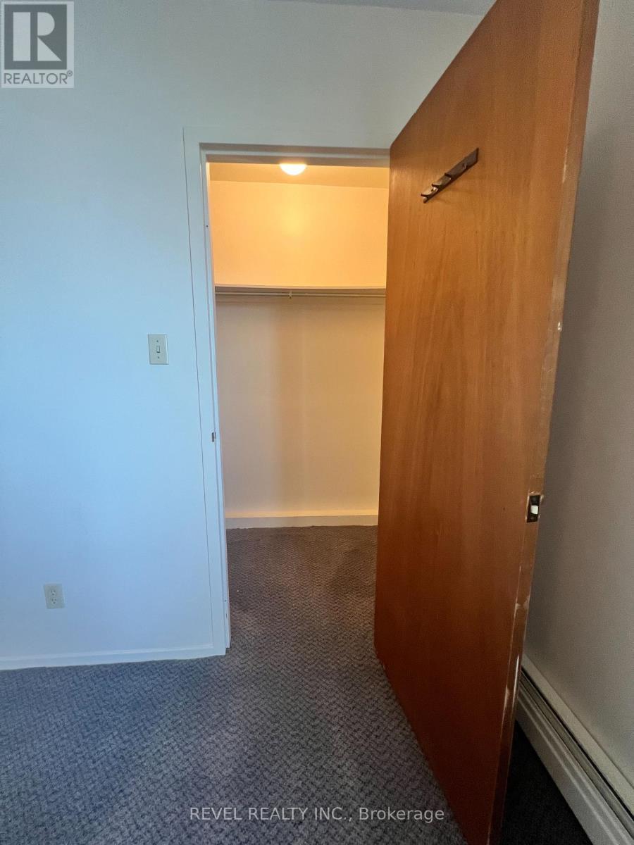 407 - 359 Geneva Street S, St. Catharines, ON - Indoor Photo Showing Other Room