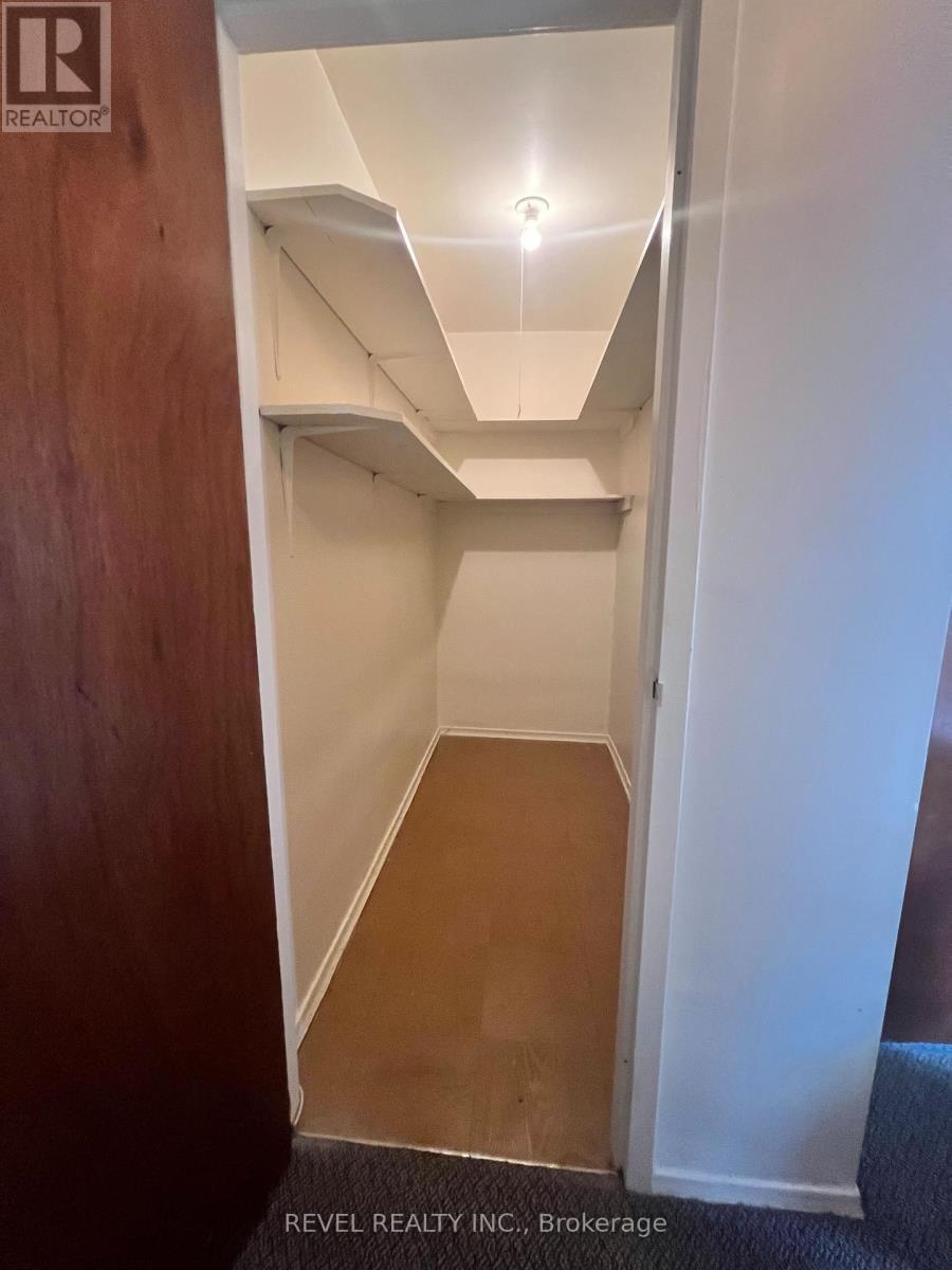 407 - 359 Geneva Street S, St. Catharines, ON - Indoor