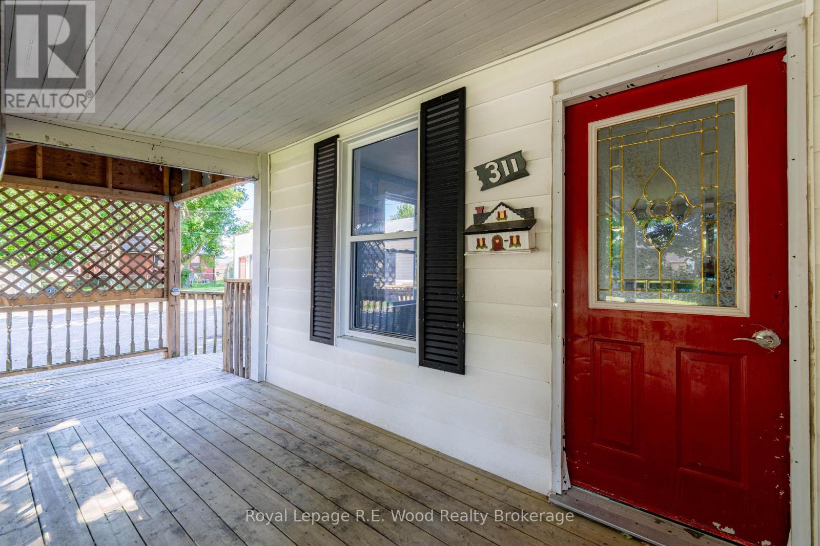 311 Talbot Street E, Aylmer, ON - Outdoor With Deck Patio Veranda With Exterior