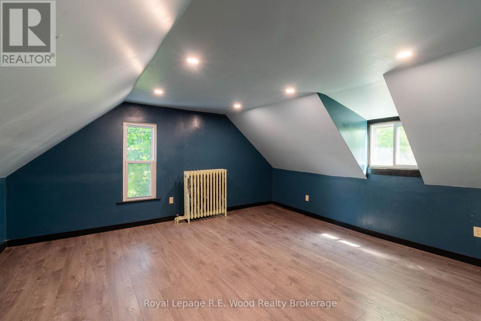 311 Talbot Street E, Aylmer, ON - Indoor Photo Showing Other Room