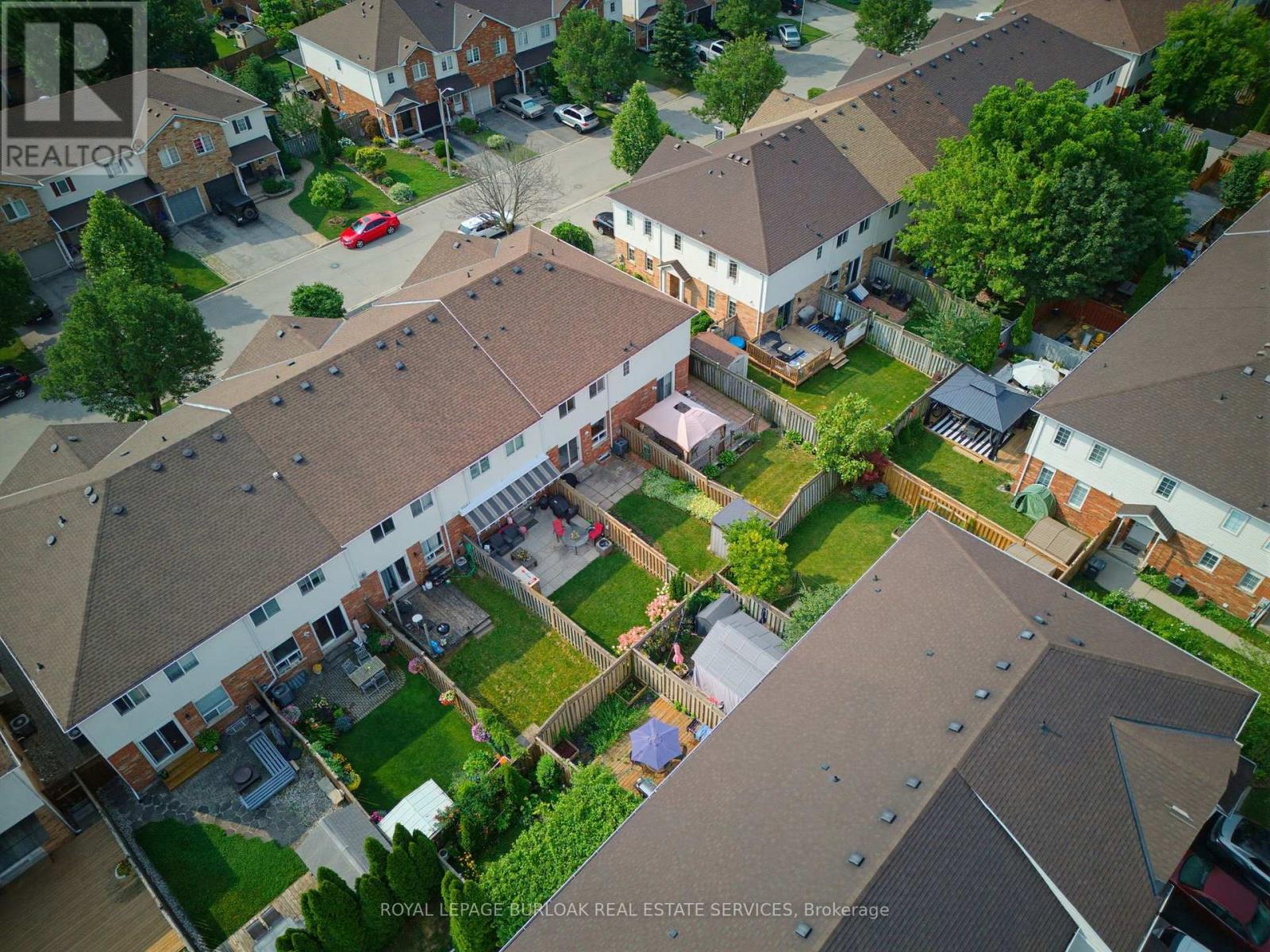 4425 Peter Drive, Burlington, ON - Outdoor With View