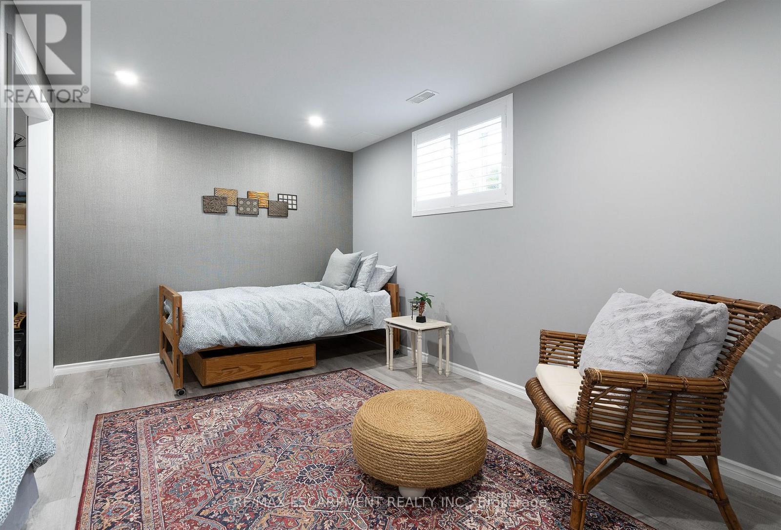 6 Macneil Court, Brantford, ON - Indoor Photo Showing Other Room
