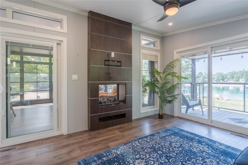110 37116 37N Road, Ste Anne Rm, MB - Indoor
