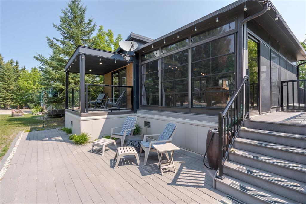 110 37116 37N Road, Ste Anne Rm, MB - Outdoor With Deck Patio Veranda