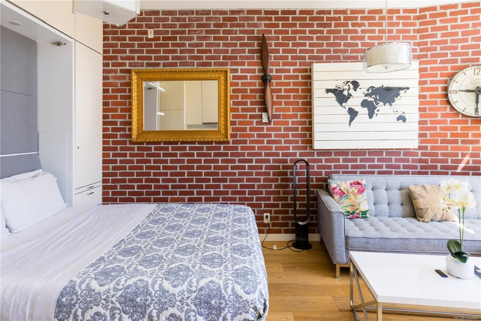 #M11-456 Pandora Ave, Victoria, BC -