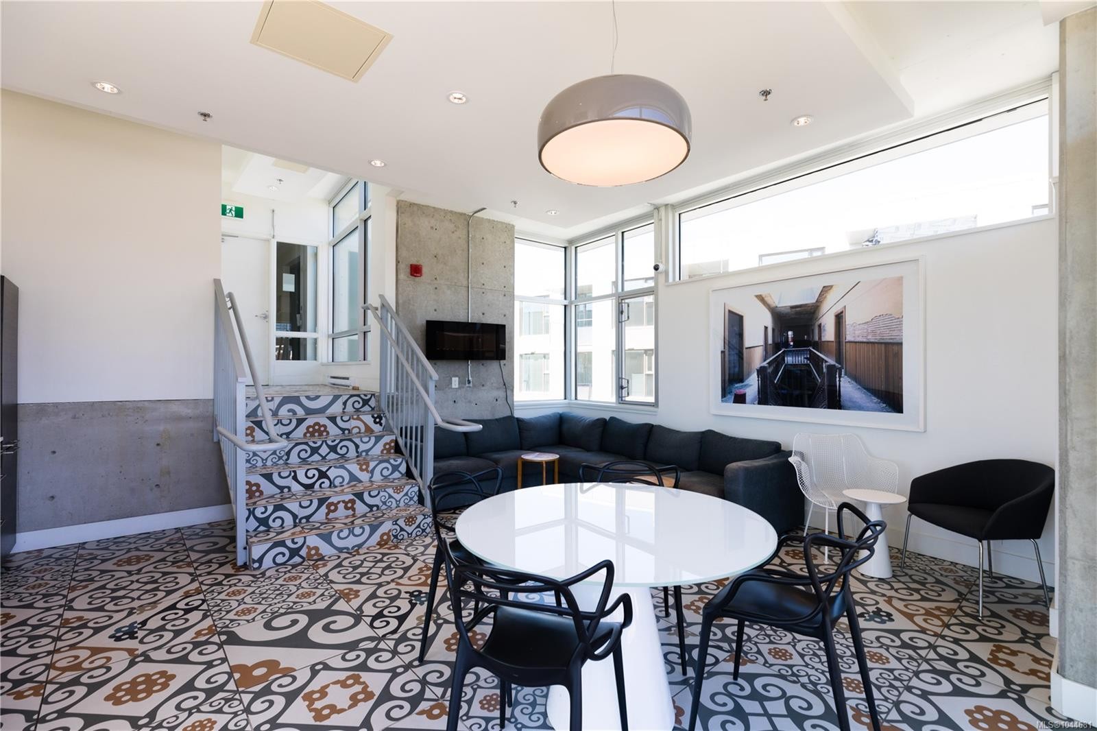 #M11-456 Pandora Ave, Victoria, BC - Indoor