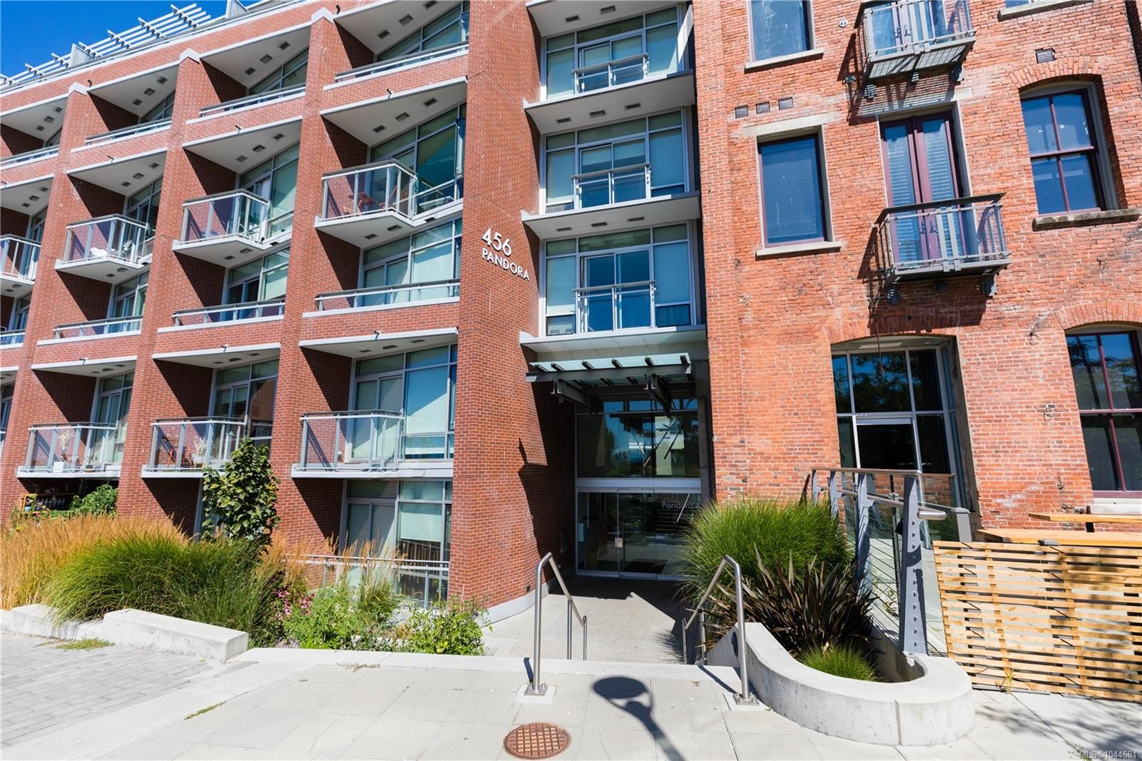 #M11-456 Pandora Ave, Victoria, BC - Outdoor With Balcony With Facade