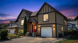 2282 Church Hill Dr Sooke, BC V9Z 0W3
