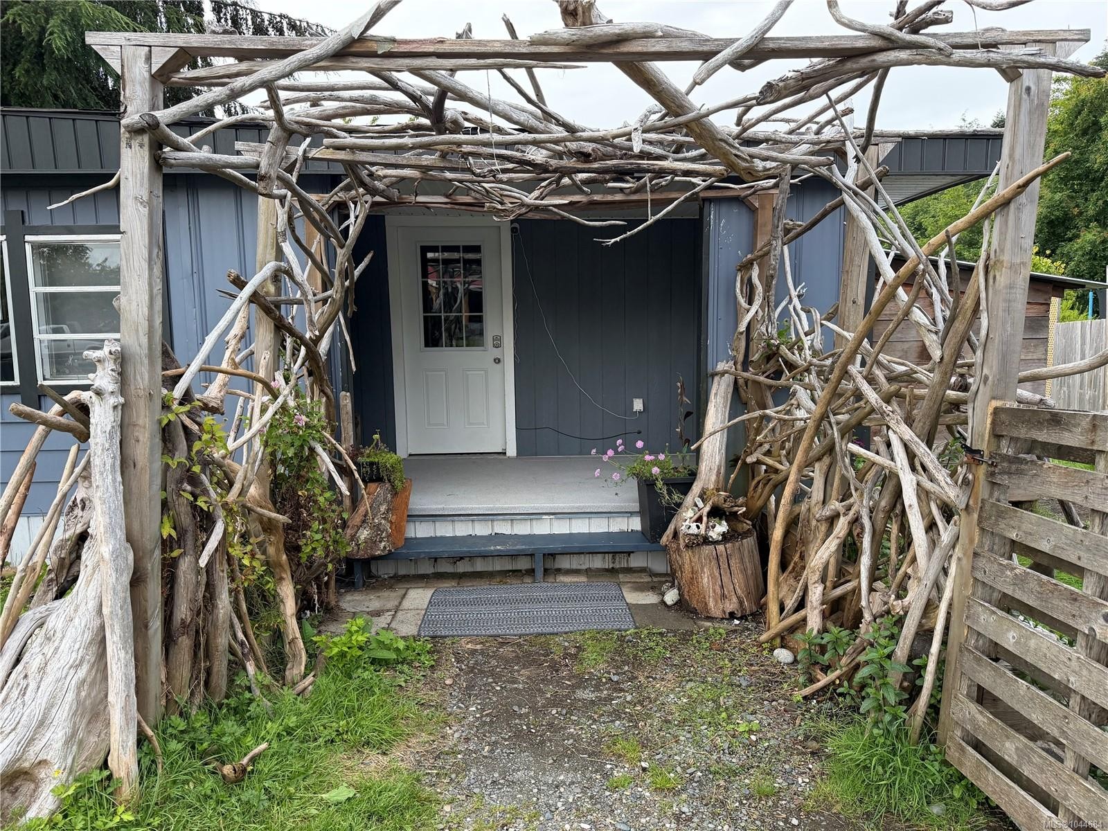 6015 Hunt St, Port Hardy, BC