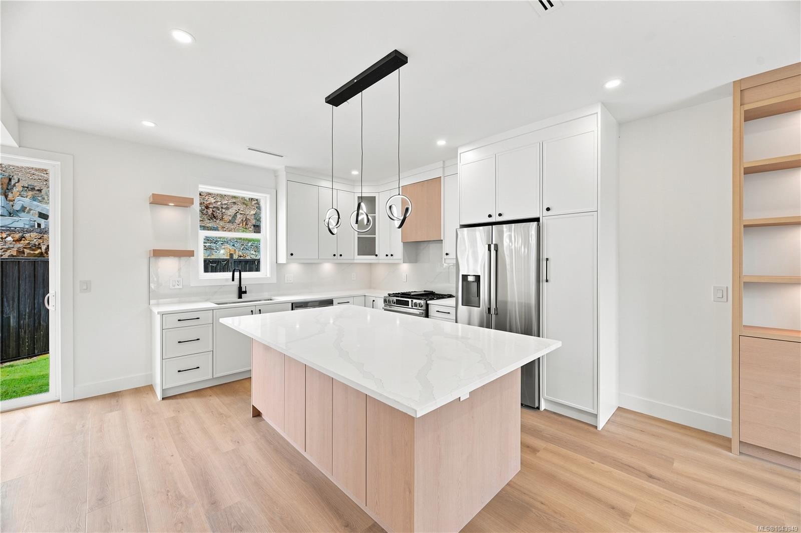 838 Blackbird Pl, Langford, BC
