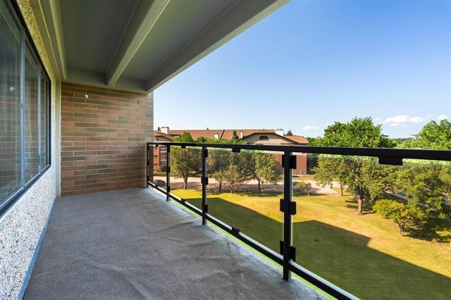 406-85 Swindon Way, Winnipeg, MB - Outdoor With Balcony With Exterior