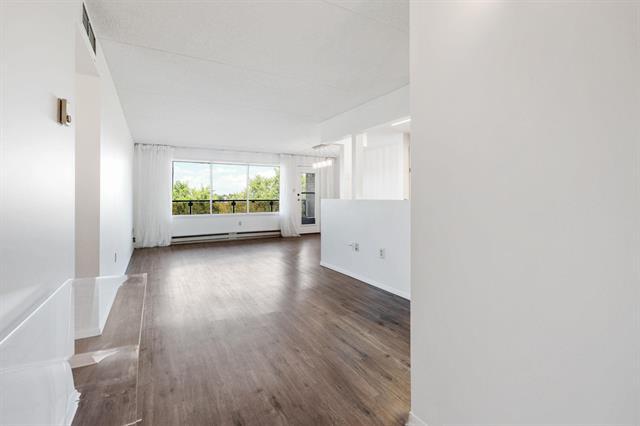 406-85 Swindon Way, Winnipeg, MB - Indoor