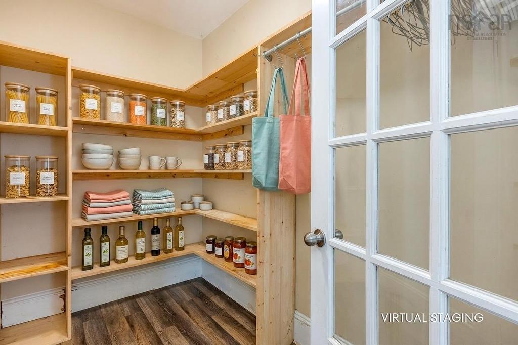 4902 Highway 1, Waterville, NS - Indoor With Storage