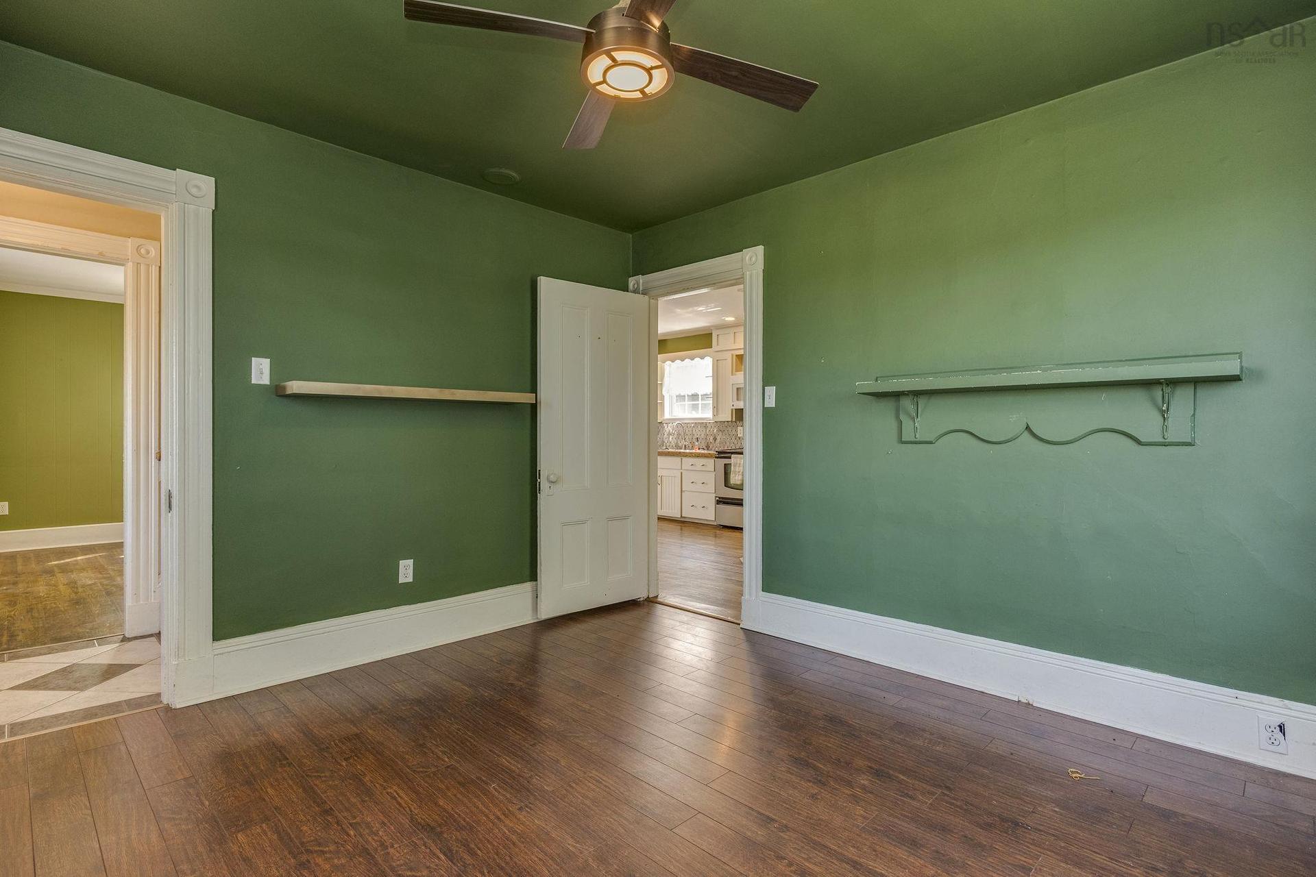 4902 Highway 1, Waterville, NS - Indoor Photo Showing Other Room