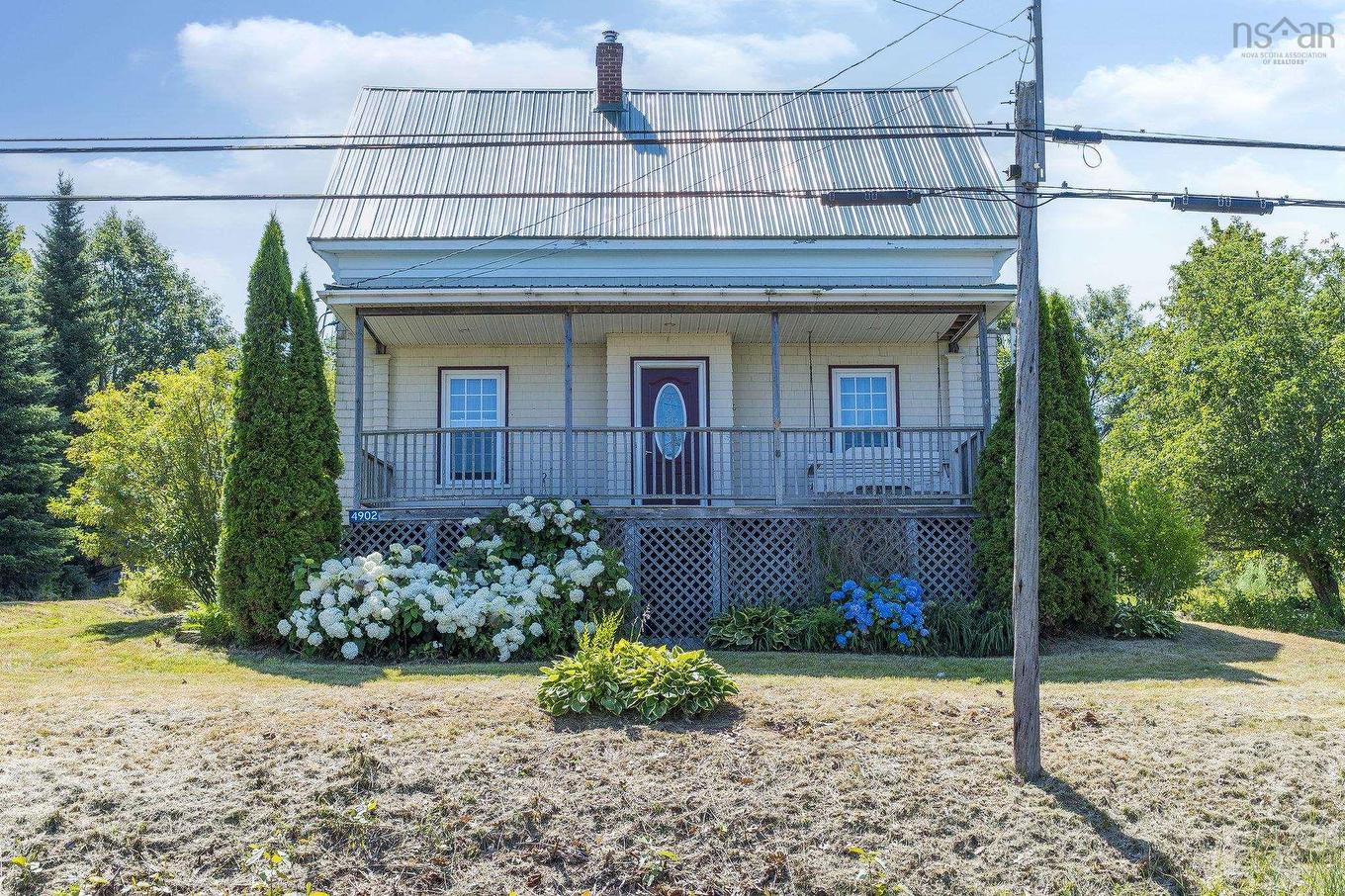 4902 Highway 1, Waterville, NS - Outdoor With Deck Patio Veranda